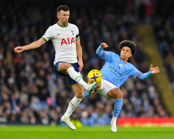 边还是越界 边还是越界