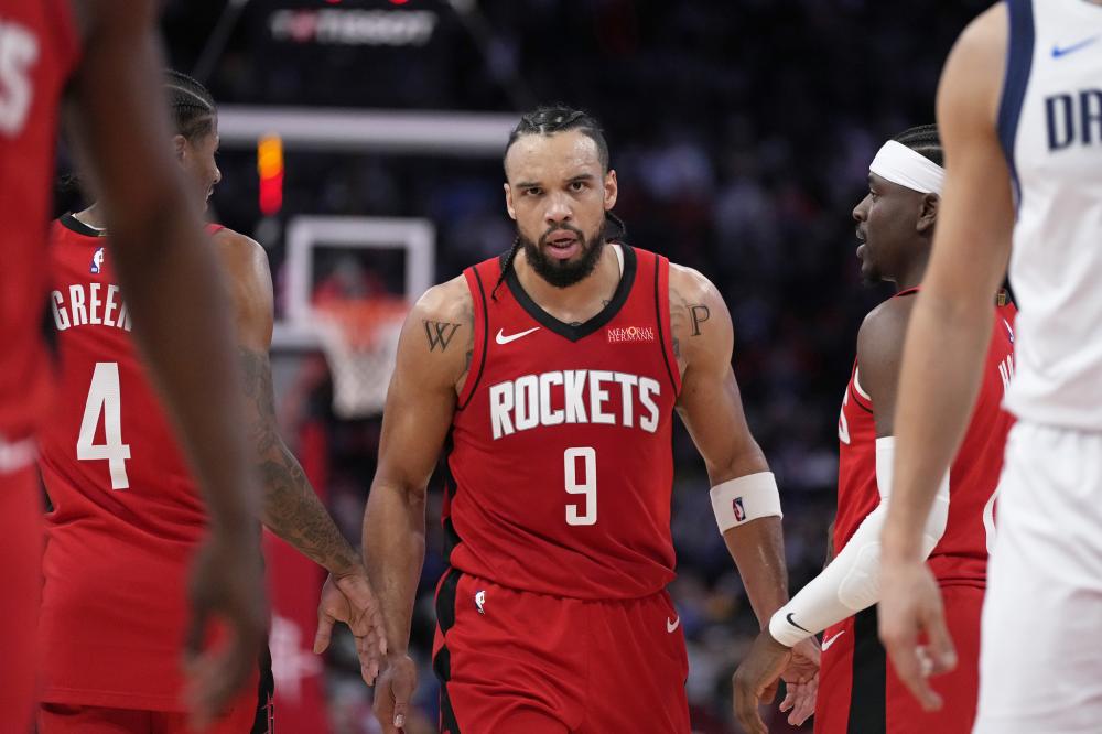 通过与马刺 通过与马刺