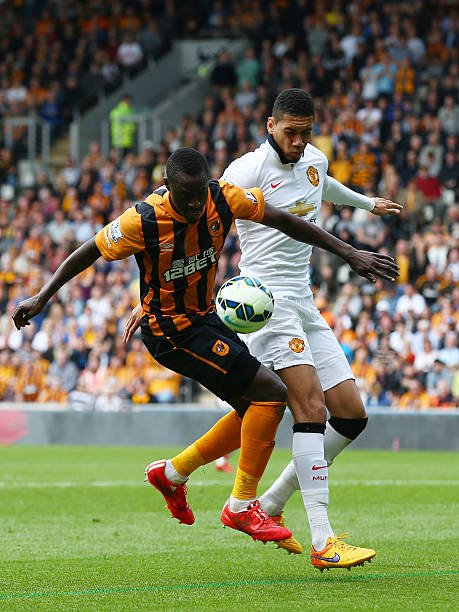 更得益于他 更得益于他