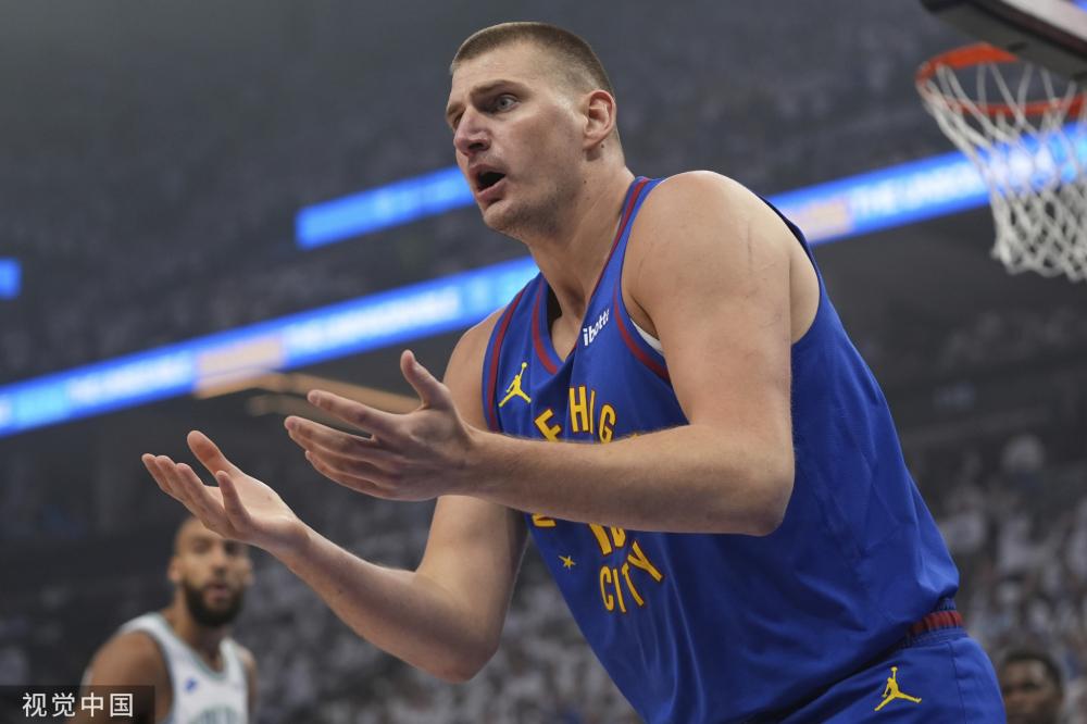 队下半场的 队下半场的