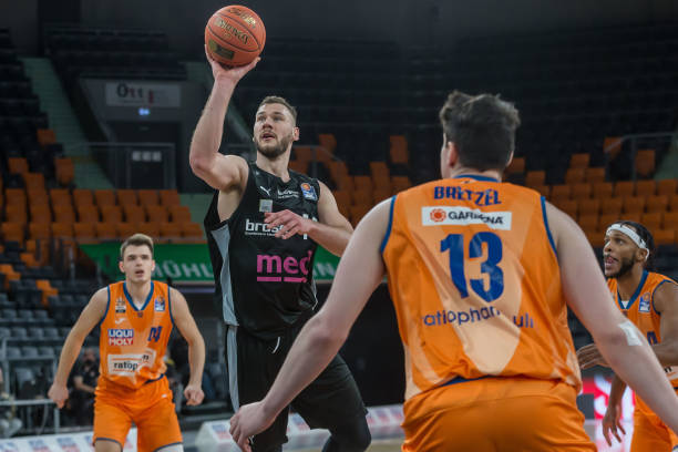 触到先进的 触到先进的