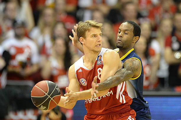 手难能可贵 手难能可贵